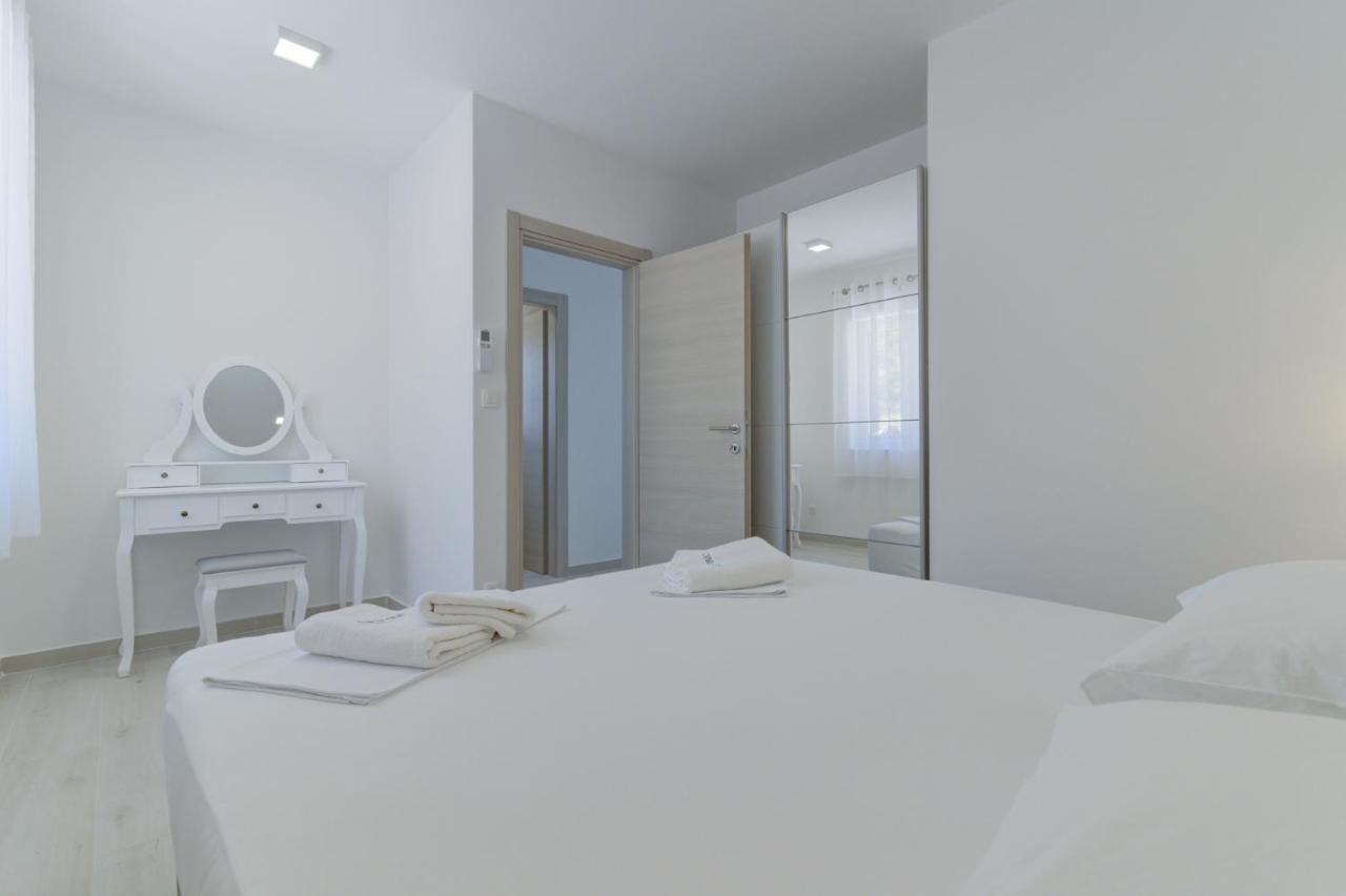 Apartmani Olimp Sveti Juraj Eksteriør billede